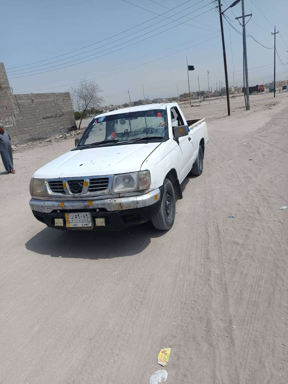 سلام عليكم نيسان 2000 محرك ونجي شرط تحويل سنويه مامنتهيه شاصي مكفول مكان بصره زبير/***********

