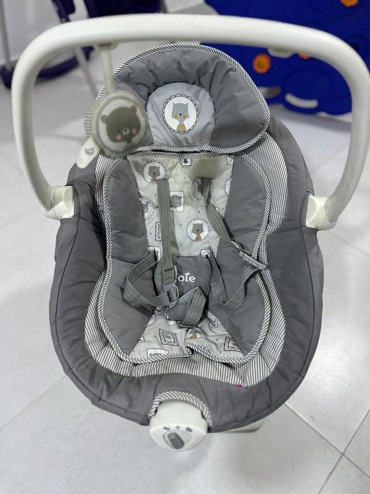 السلام عليكم غراض للبيع بسبب نقل البيت
- كرسي أطفال ماركة ( goodbaby ) استعمال كلش نظيف بي عيار للكرسي صاعد نازل وللظهر أمام خلف وعيار للطبلة الأمامية مرتبة جدا ٤٥ الف 
- هزاز طفل ثقيل قطعتين استعمال كلش قليل يحتوي على هزاز درجات وموسيقى ماركة joie الأصلية اشتريتها ب ٣٥٠ الف وابيعها ١٠٠ الف 
- مخدة بوكس أمريكية استعمال قليل جداً يحتوي على سلاسل طويلة للتعليك ب ٦٥ الف 
- كاروك وسرير هزاز طفل مع دوشك ماركة اصلية بي عيار استعمال نظيف قياس الداخلي ٧٠ * ١٣٠ سم حتى عمر ٥ سنوات اشتريته ٢٦٥ الف وابيعها ب ١٠٠ الف 
للتواصل بغداد ***********
