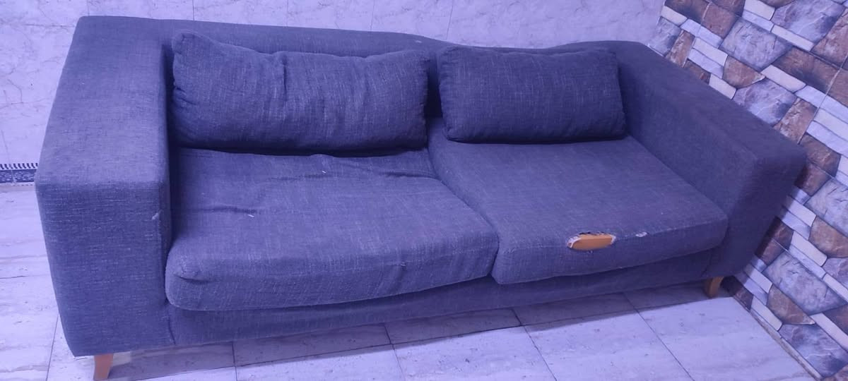 سلام عليكم تخم 10 مقعد يحتاج ترتيب ب 150 وبي مجال عنوان الشعب نهايه الفورتات ***********
