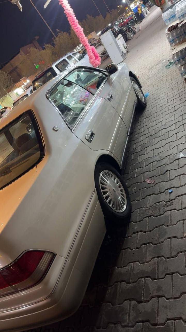 سلام عليكم راس ثور فلات سنوية وارقام نكليزي بسمي تحويل ثاني يوم هزة جديده سيارة تعمير جديد كفاله من ضربه قويه مسستم كفاله عامه من كص ونقل والاصوليات جاهزة من كلشي بيع ومراوس شاهينه أو ملكه  السعر 105  عنوان نجف هاتف ***********
