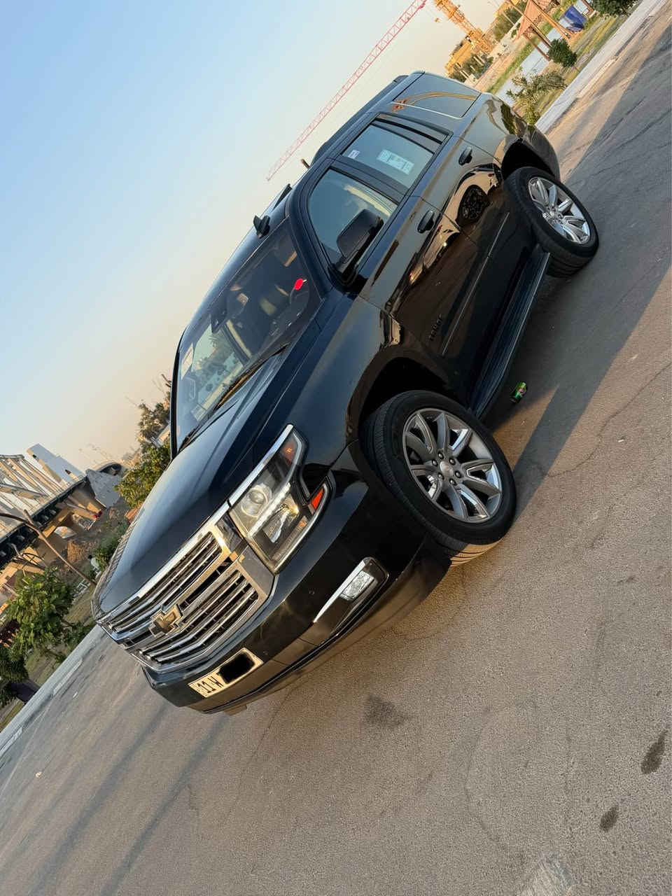 السلام عليكم تاهو للبيع مديل 2018 برايمر مكينه 5300  فول مواصفات فتحه وبصمه وكشنات منفصل جنطه كهرباء الكشنات السبعه راكب هم كهرباء كشن السايق هزاز تبريد وتدفئه بالكشنات وبعد بيها هواي مواصفات بيها قطعتين ونص صبغ حادثها خفيف بدون ايرباك ولاشاصي السياره جاهزه حداديه جديده ستوني مسويها وشادلها تخم تاير وباتري جديد يعني سياره جاهزه وجديده رقم بغداد مميز بس الرقم مشتري 35 ورقه مكان السياره ذي قار للاستفسار *********** ناصرية, ذي قار
