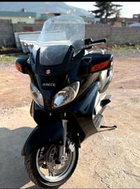 سوزوكي • سكايوايف 650 • اوتوماتيك