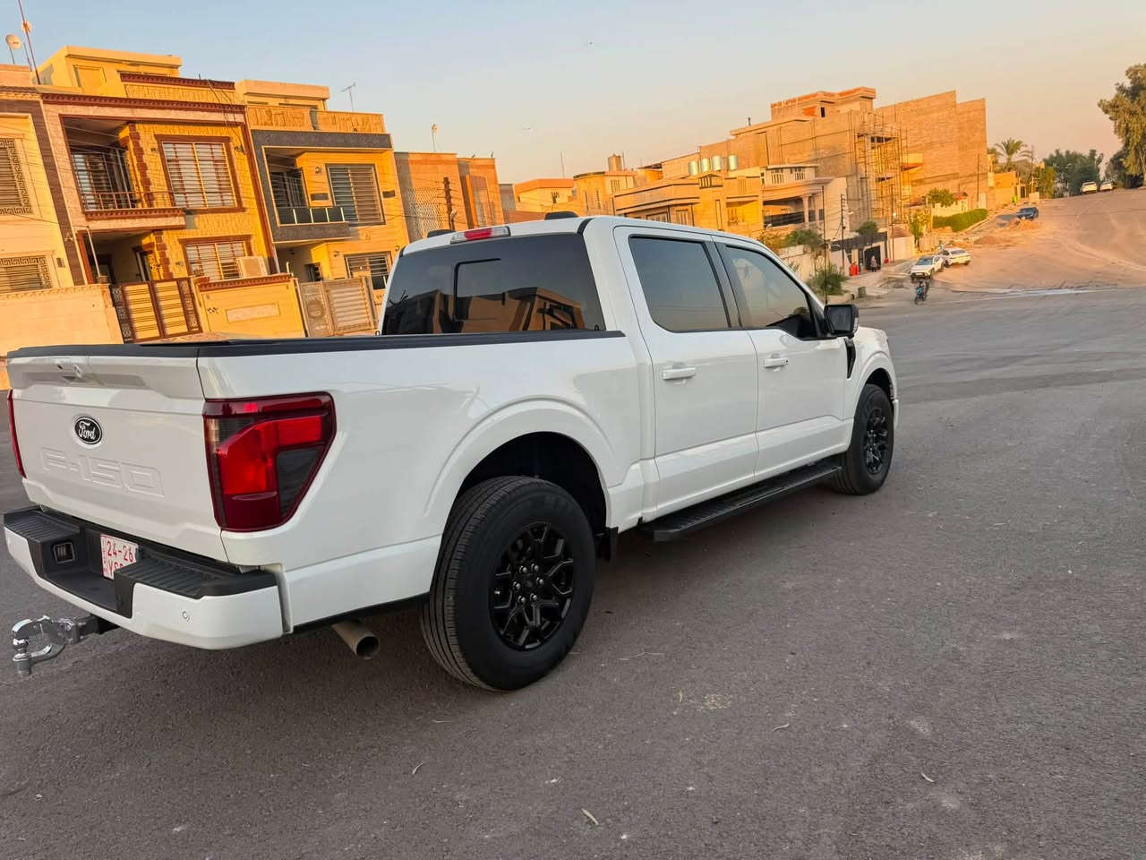 فورد f150 موديل 2024 كلين بدون ضرر شرط الفحص عل كار فاكس 8 سلندر ماشي 48000 مايل للاستفسار 
***********
***********
