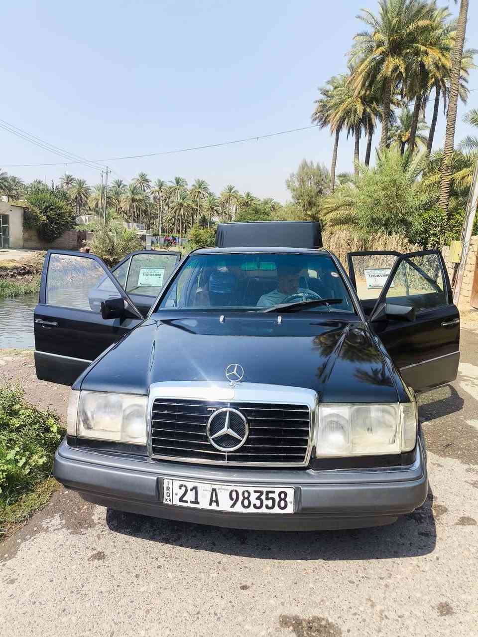 سلام عليكم ورحمه الله وبركاته مارسدس البيع موديل 92 محرك بطة 2500 مابيهة اي عيب شرط تحويل ثاني يوم رقم الهاتف *********** المو شراي لا تعبني 🫡 تحياتي للجميع 🫡
