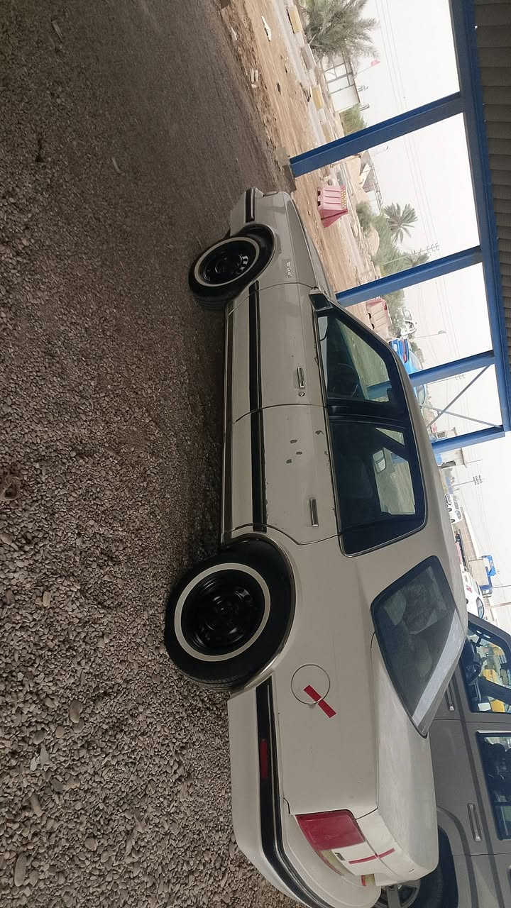اولدز موبيل • موديل ٩٠ • الكوت