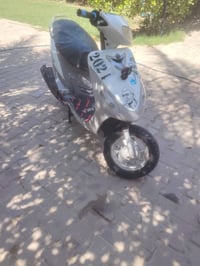داجه للبيع كامله اي نقص ما بيها سعرها 400 و بيها مجال مكاني التاجي جسر...