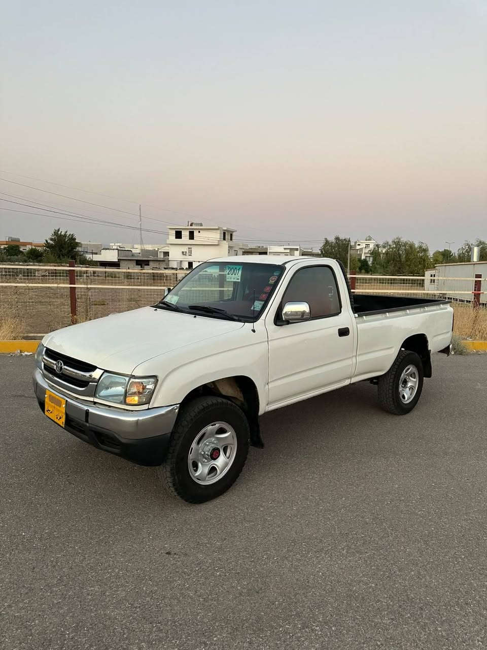 توێتا یابانی بۆ ڤرۆشتن مۆدێل 2001
دە بڵ ئە کسل تە حویل ئە سڵی
 تا بە سرەو بە غدا مە وەستە
مە کینە بە خاخ تە برید پاوەر ناو سور
چوار تایە ی تازە ناوە بۆدی لە سەرە 
بێ بۆیاغ کارت کاری کراوە هە یەتی 
تە عو لێدانی هیچ نیە 
97گە ڵا 
***********
***********
بيكب تويوتا ياباني للبيع موديل 2001 دبل اكسل تحويل اصلي محرك بخاخ تبريد باور بشرط داخل احمر تخم تاير جديد بدون صبغ شويه كارت بيها بدون ضربه 
صعر 97ورق 
***********
*********** السليمانية, العراق
