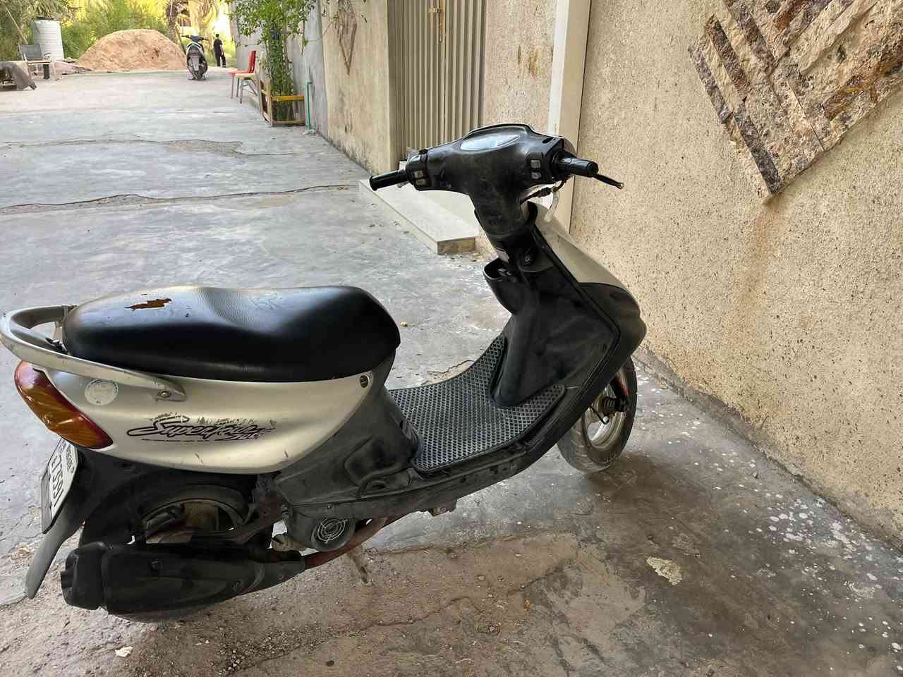 ماكس  غردة بلادية مكفولة كفالة عامة على وضع لشركة سعرهة مكينة كهرباء كلشي مكفول بدراجة سعرهة 650بيهة مجال قليل مكان ابو الخصيب ***********
