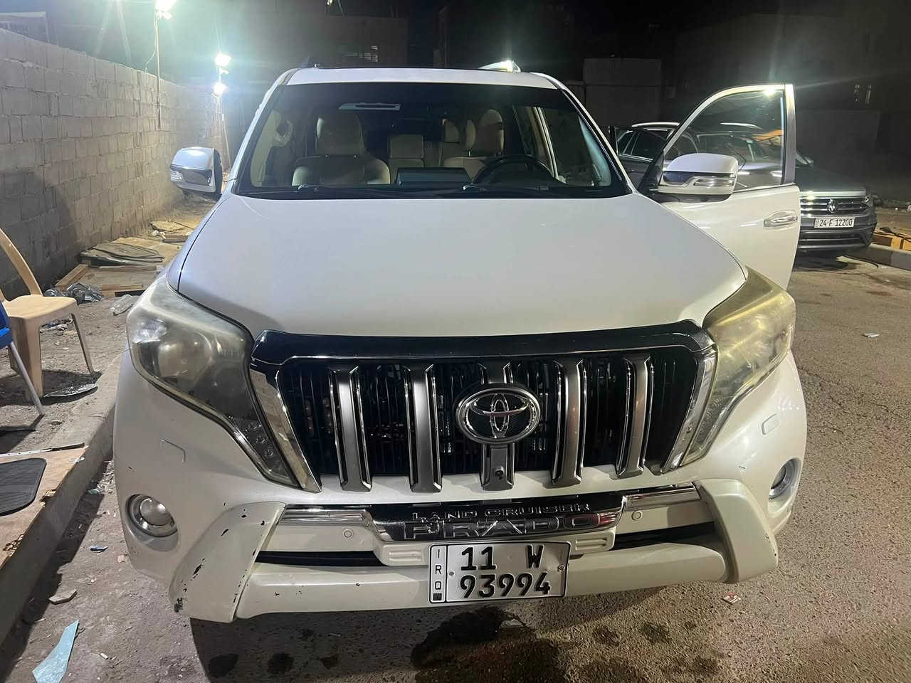 للبيع تويوتا برادو خليجي
موديل ٢٠١٤ v كويتي
بدون حوادث او صبغ 
المكان بغداد زيونة
للتواصل:***********
