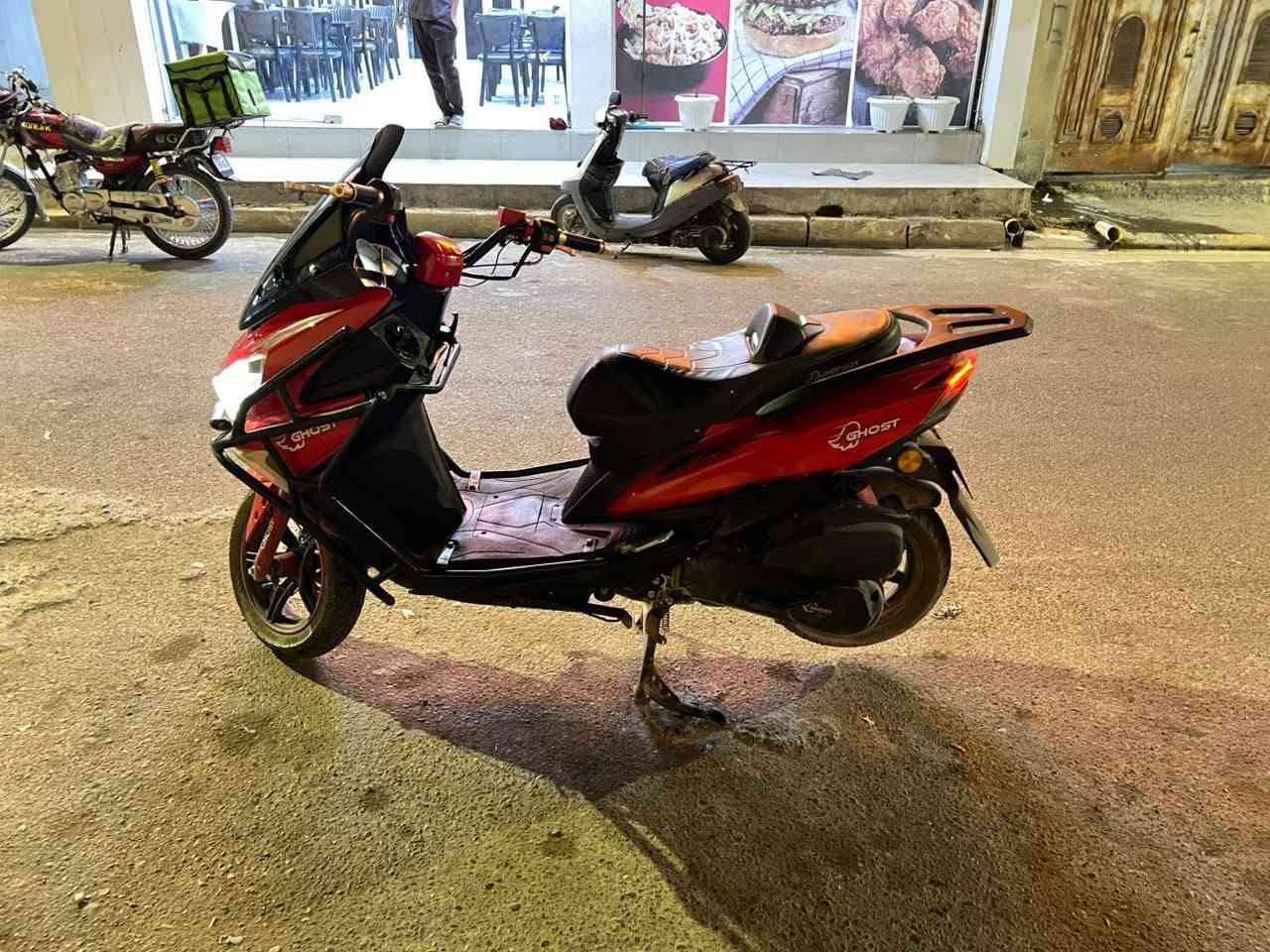 نوع دراجة...سترونگـ...موديل 2023...بيها ضرر خفيف المحرك 50cc السعر 775 بيها مجال بسيط للطيبين
*********** كورك
*********** اسيا
