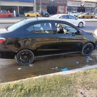 ميوبيشي ميراج موديل23حادثها مازده وبنيد فقط سياره بسم اخوي معوقين بعدل...