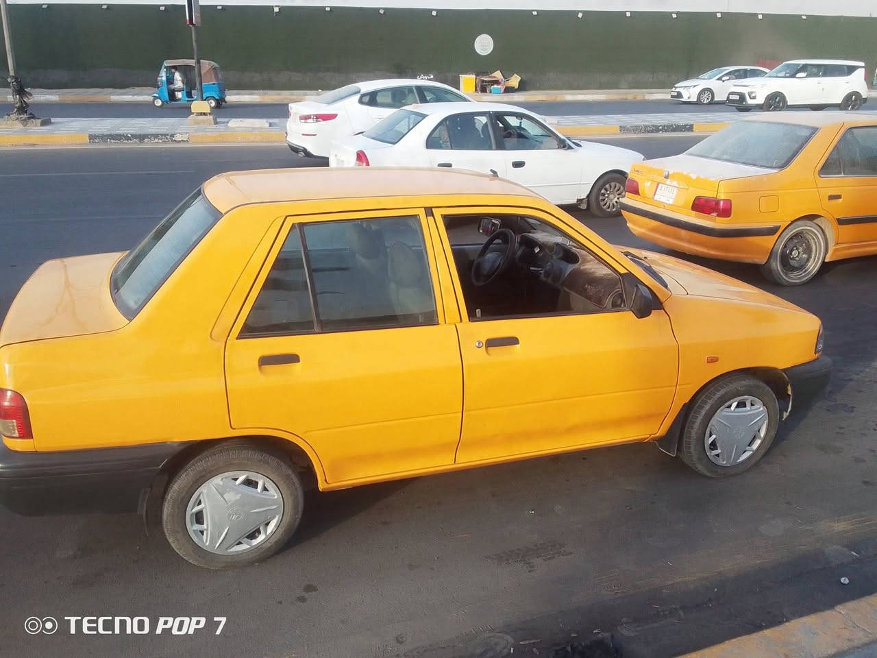 السلام عليكم سايبه موديل 2023 سياره شواصيهه بلاديه تدفئه تبريد كله شغال ترايهه زيرو صدر امامي جديد سياره   يوم رقم انكليزي هيه غرامات مصفره مداور ثاني يوم  57 وبها  مجال ملاحضه سياره شخط بس باب السائق رقم *********** واتساب هم شغال
