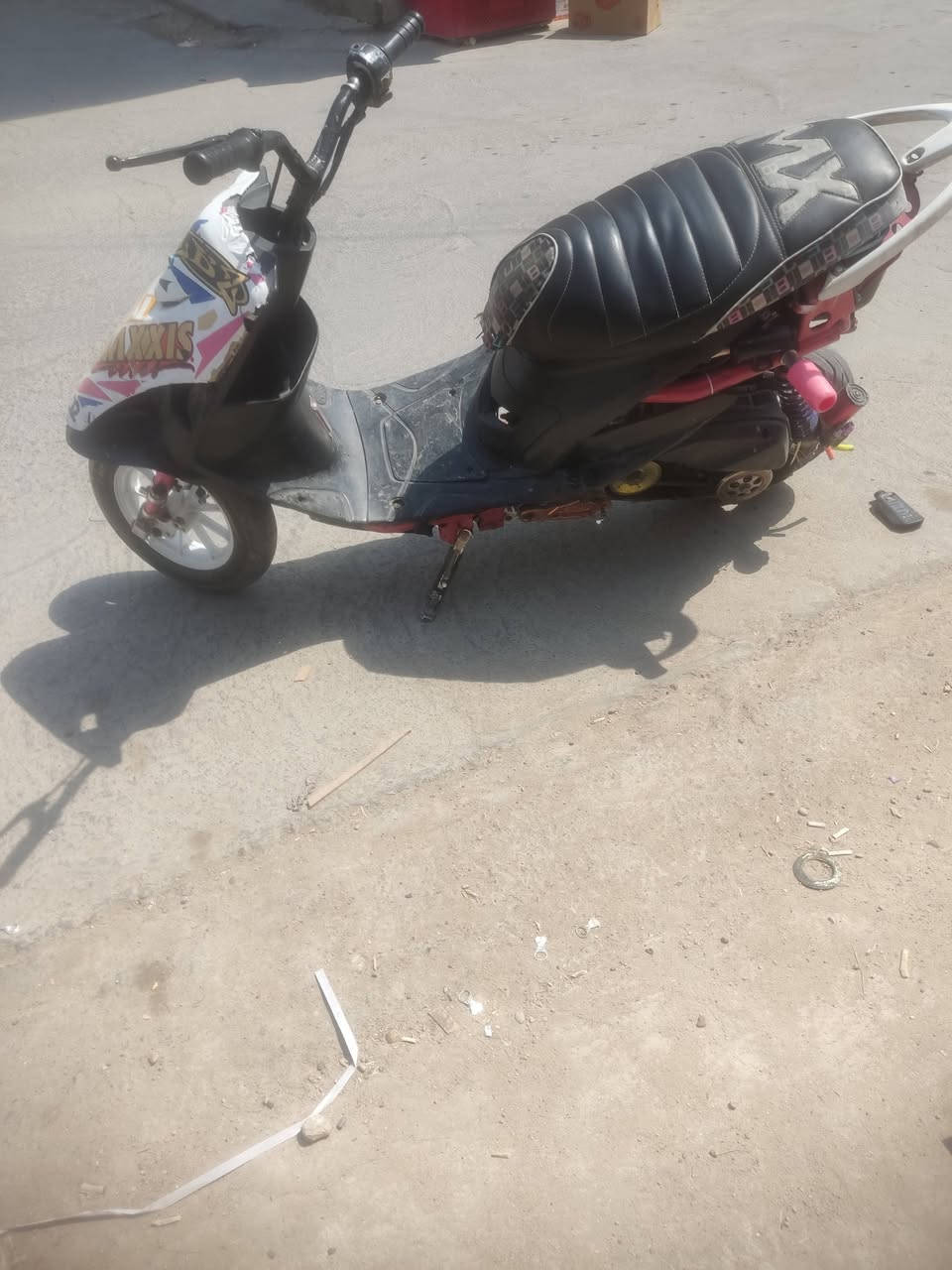 للبيع بوشه 55 شلعه ومعدل تخبل ب450 وبيه مجال ***********
