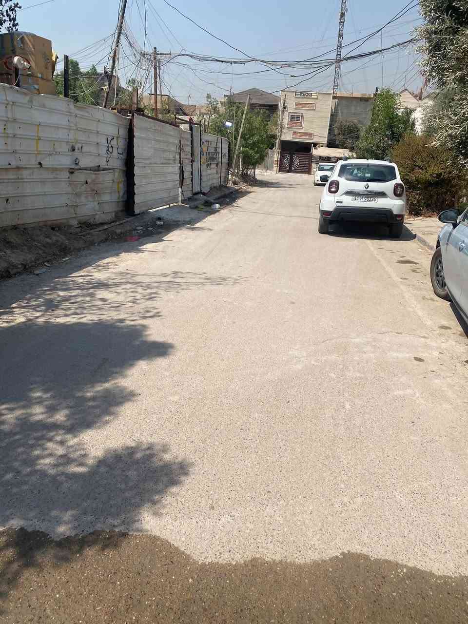 بيت 100 متر واجهه 5 في 20 عباره عن وحدتين سكنيه حي جهاد الامانه السعر 160 بي مجال استفسار ***********
