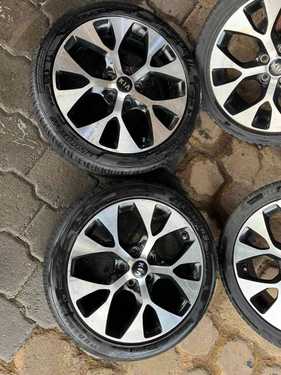 ويل وتاير • ٢٢٥/٤٥/١٨ • نضاف كلش