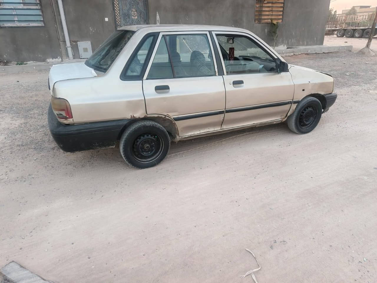 سايبه ٢٠١٢جاهزه مكينه وكير وحداديه وكهربائيات شغاله تخم تاير شواصي بلاد السعر ١٧وبيه مجال قليل رقم ***********مكان نجف
