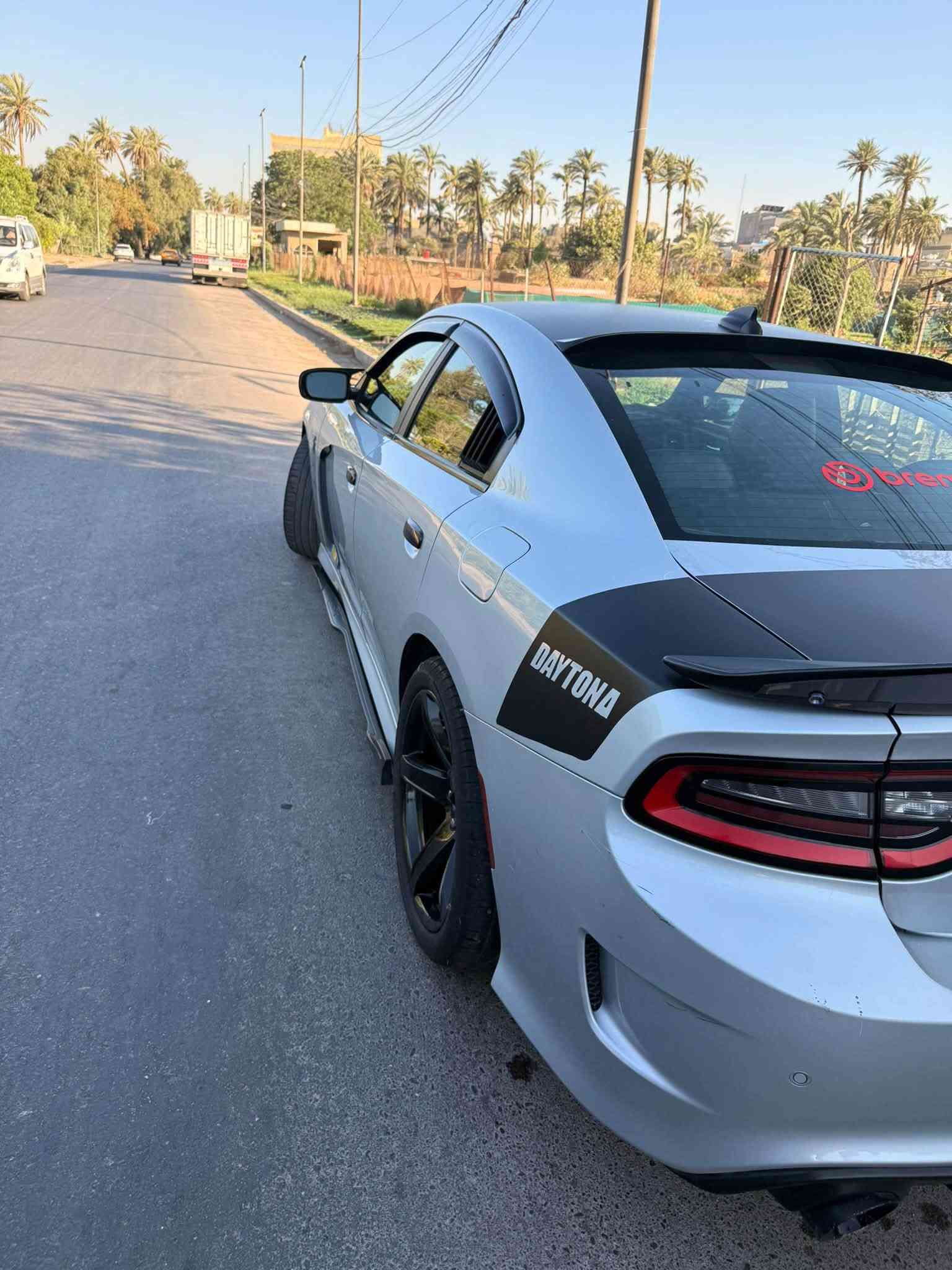 جارجر  دايتونا 2021 / Daytona)

المحرك : 5700/8V

الحالة :  قطعتين صبغ جاملغ +بنيد 

 

العداد : 71الاف KM 

مواصفات : DAYTONA 1/1

عدا فتحة 

اكسل قفل 3.9 SRT

لايتات زينون بلاد 
دبات السود

كشنات كنتارا كهرباء

كشنات ميموري خزن

شوتة رياضية بلاد مال دايتونا

فجوج برمبو 6 بستم 

كشنات تدفئة + تبريد + ستيرن هيتر

شفتات ستيرن + مودات رياضية بشاشة

شاشه كبير + حساسات وكاميرا

السيارة كلها مختمة Daytona

السياره كلشي بيها بلادي حجرها وتفاصيلها ستوك

السعر 220$ وبيها مجال وماكو دايتونا 21 بهيج سعر 

رقم بغداد انكليزي هزه وسنويه جديده  مكاني بغداد  باسمي 

*********** واتساب
