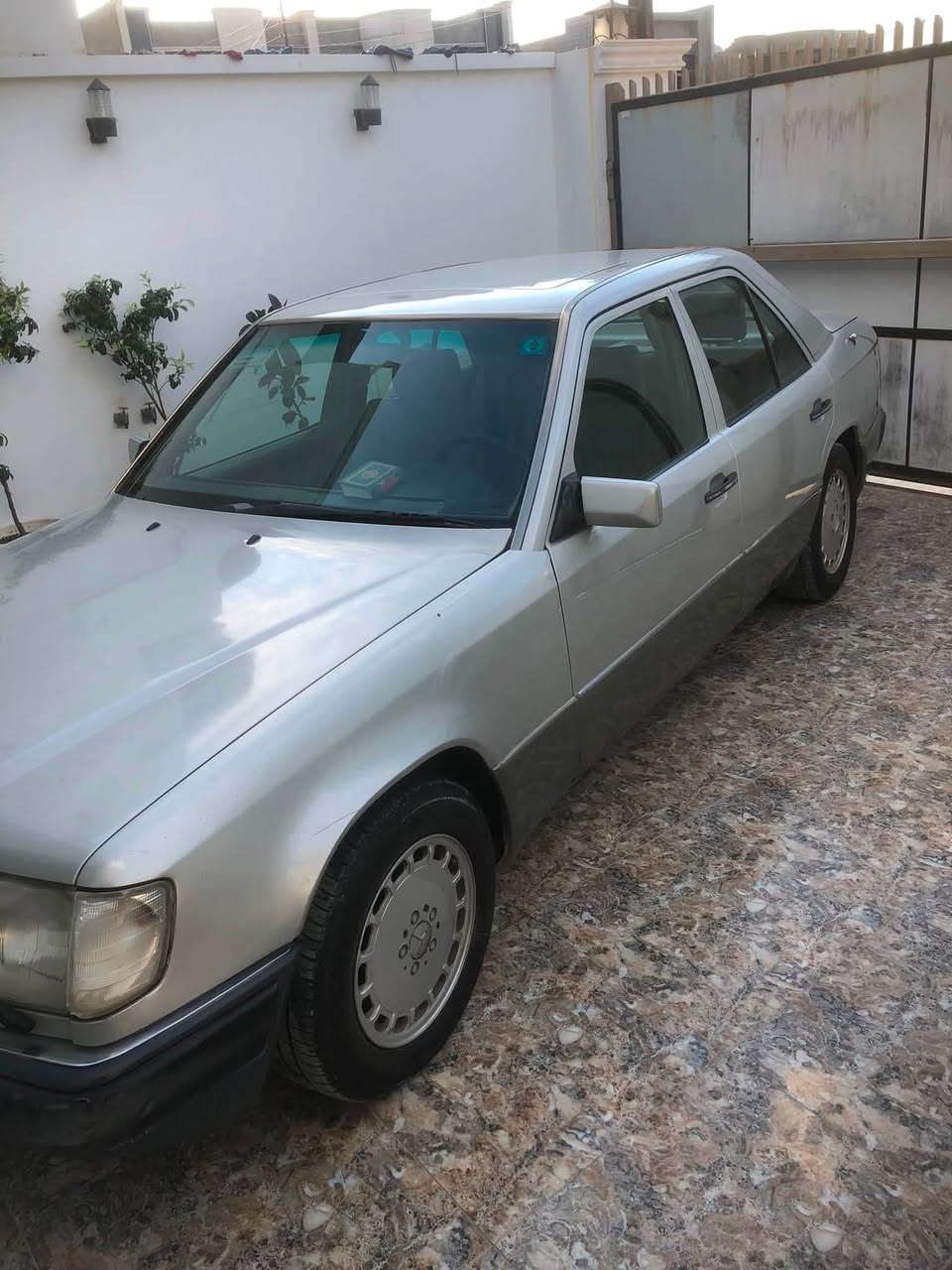 مارسيدس دب موديل 1990 محركVVT3000 رقم ألماني مكاني سامراء  رقم الهاتف ***********
