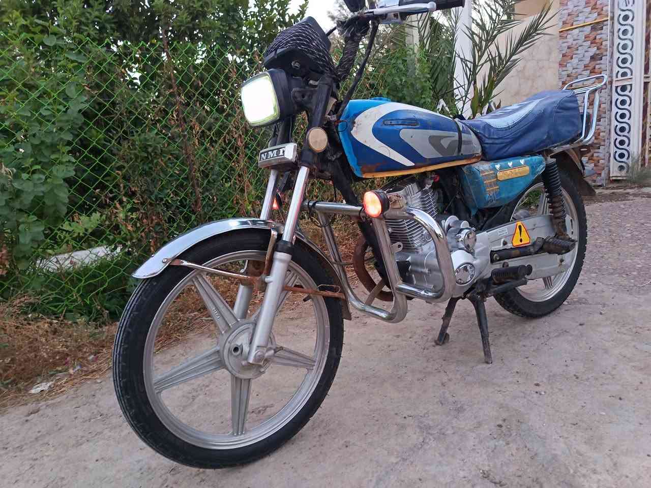سلام عليكم دراجه للبيع المكان علي الشرقي سعر 500 للا ستفسار الاتصال على الرقم ***********
