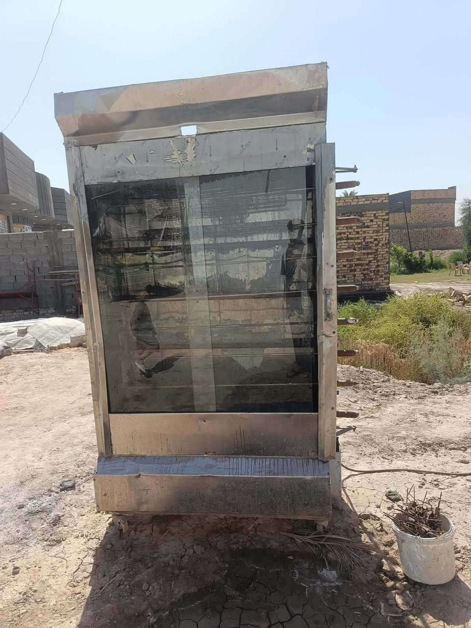 السلام عليكم شواية دجاج لبيع بعدهي جديده استعماله كلش قليل تجي وتشوف الاستفسار ***********
