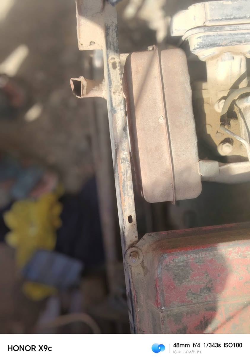 السلام عليكم
مولدة مال لحيم سعر 205 ااف وبيها مجال وهذا رقمي 
***********
