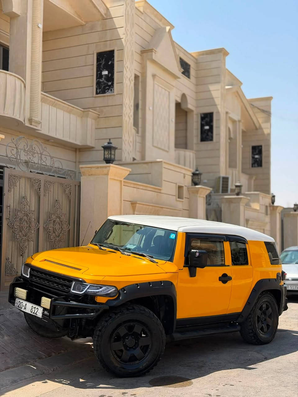 اف جي
موديل 2008 محرك 6 تبريد ثلج رقم مميز 812 منضومه غاز 80 لتر محدثه السياره بك لايت ولايتات مال 2020 ترفيعة امامية خلفية دبلات ولويات ودعامية خلفية ARB اصلية مع حامل سبير دوسات بوري عريض اصلي مال FJ وشاشه اندرويد وكامره بصمه وتشغيل عن بعد السياره بدون اي نقص كامله للاخير السعر 125 وبيها مجال للشراي وترهم مراوس حسب القناعه 
***********
