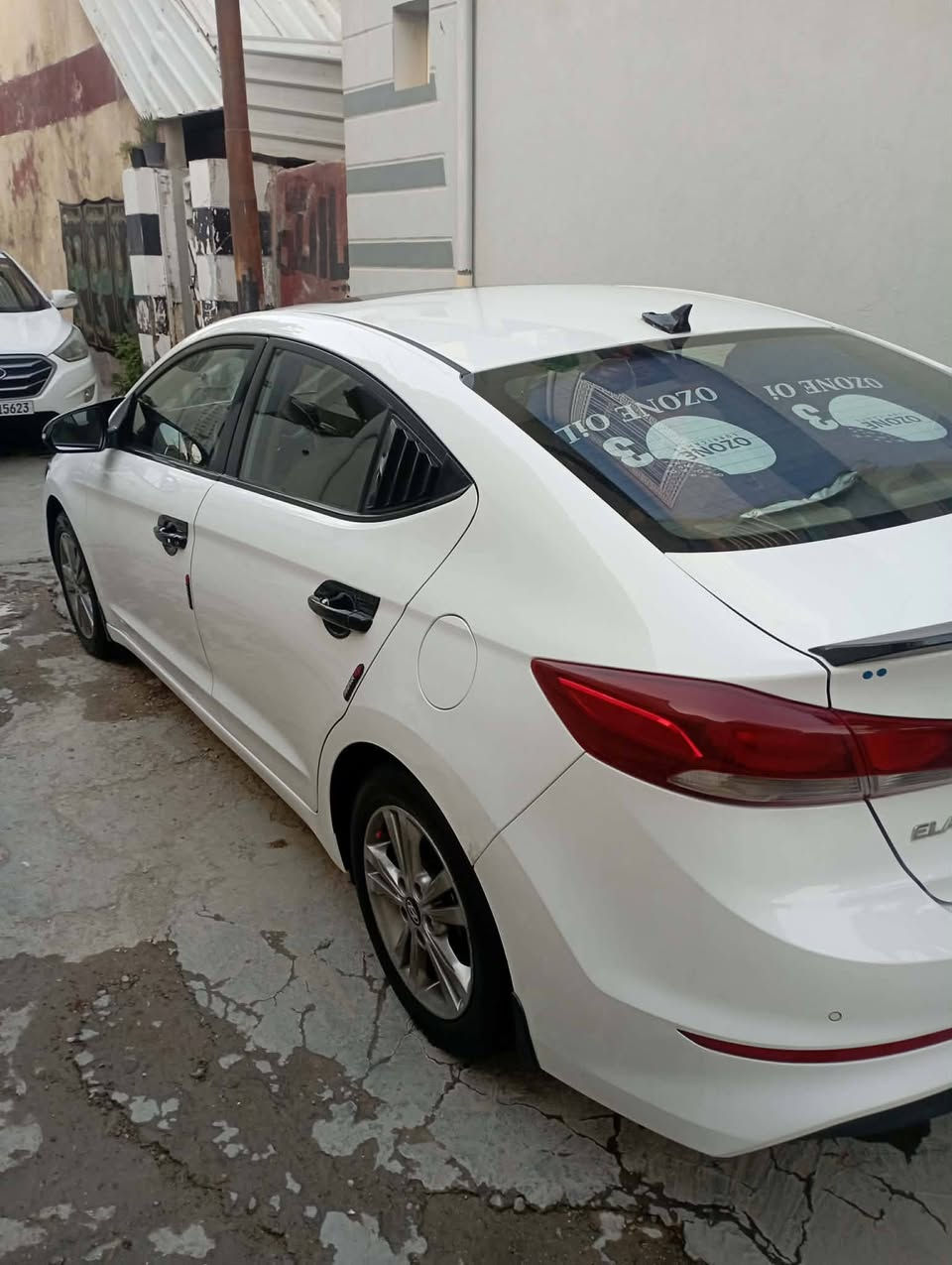 السلام عليكم النترا مديل ١٦ شكل ١٨ خليجي فول موصفات عده البصمه قطعتين تبريد فتحه حساسات سياره كفاله عده بارد شبر جوه قبق البانزين وربع باب السايق صبغ رقم بابل انكليزي باسمي السعر 145وبيها مجال للشراي تلفون ***********
