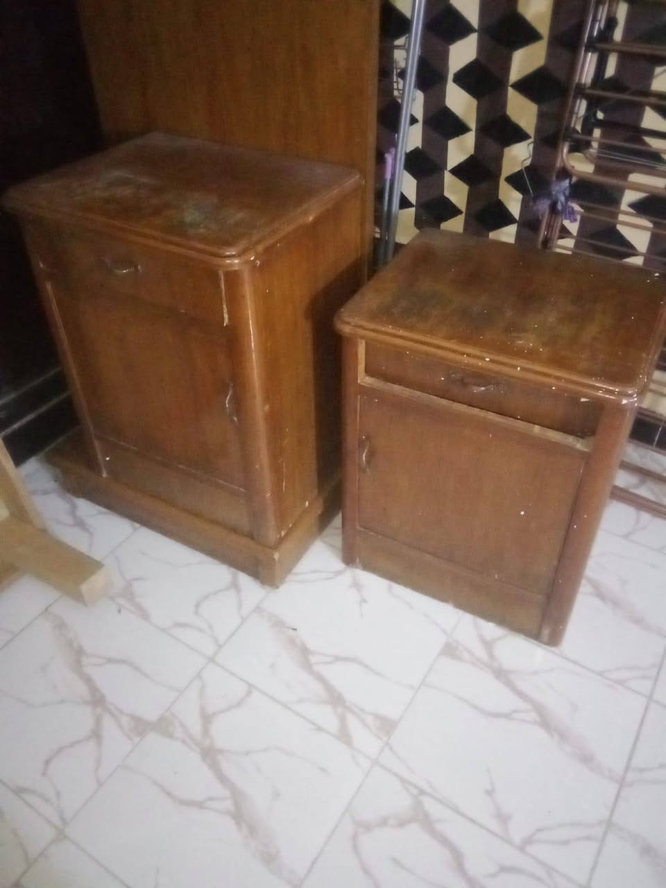 للبيع
***********
