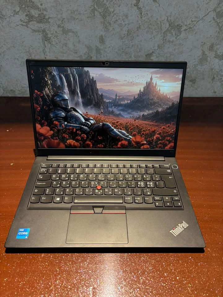 🚀 لا تفوّت الفرصة! إبداع بلا حدود مع Lenovo ThinkPad E14 💻✨
جاهز ترفع إنتاجيتك وتنجز مهامك بكل قوة وسلاسة؟ جبنالكم جهاز الأحلام بمواصفات خارقة ونظافة ممتازة!
📌 تفاصيل الجهاز:
 ⚡ المعالج: Core i5 (الجيل 11) لأداء سريع ومستقر.  
 🧠 الذاكرة العشوائية (RAM): 8GB DDR4 لمهام متعددة بدون تقطيع.  
 🖥️ الشاشة: 14 بوصة بدقة (FHD) لتجربة مشاهدة مذهلة وواضحة.  
 🎨 كرت الشاشة: Intel Iris Xe Graphics للرسومات والتصميم الخفيف.  
 ✨ الحالة: نظافة تامة، جهاز (يلق لق) وبحالة ممتازة جداً!  
💵 السعر المفاجأة:
 390 فقط! فرصة لا تتكرر مقابل هذا الأداء العالي.
*********** الموقع بغداد ويتوفر توصيل موجودين واتساب
