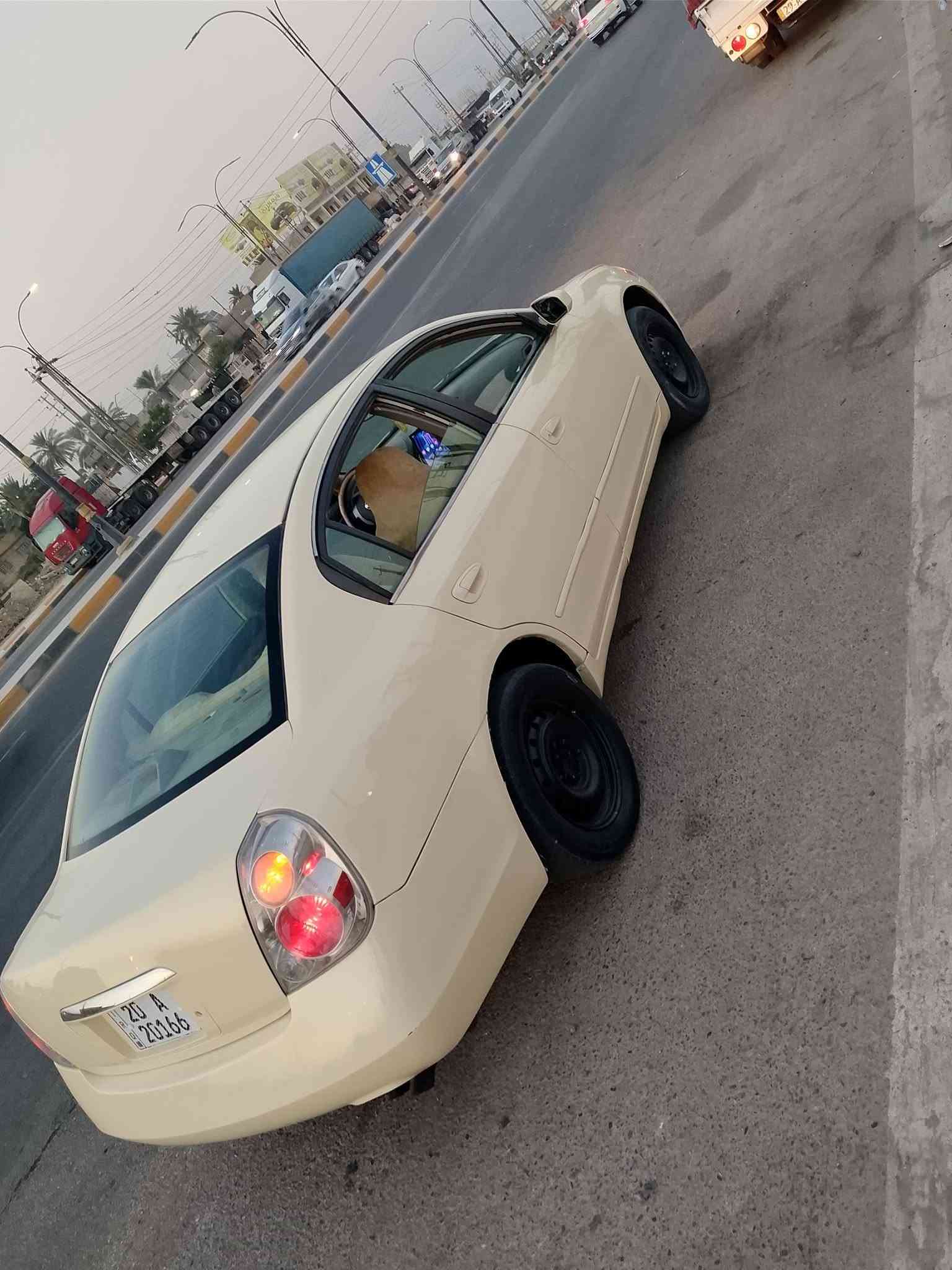 للبيع نيسان التيما موديل 2007 مصبوغه عام جماليه بدون ضربه 

محرك 2500 شاده حاويه وكير صدر مكفولات تبريد ميشتغل 

رقم ديالى بسمي سنويه ل30 سياره مصروف هواي عليه 

سعر57 وبيه مجال بعقوبة تقاطع القدس ***********
