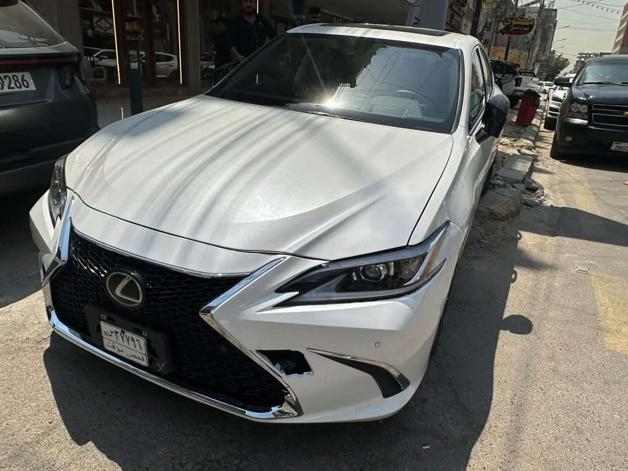 السلام عليكم
Es300h
2024
10.350km
حادث موضح بالصور 
رقم بغداد 
السعر قفل قفل قفل 275
27.500
***********
