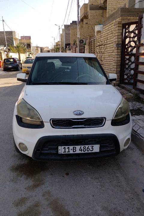 سياره  صول2012 وارد  امريكي   حادثه  جاملغ و ربع باب.   وسياره نضيفه ومحركه 1600.GDI سياره  تخبل  معوز اني  عندي عمليه
