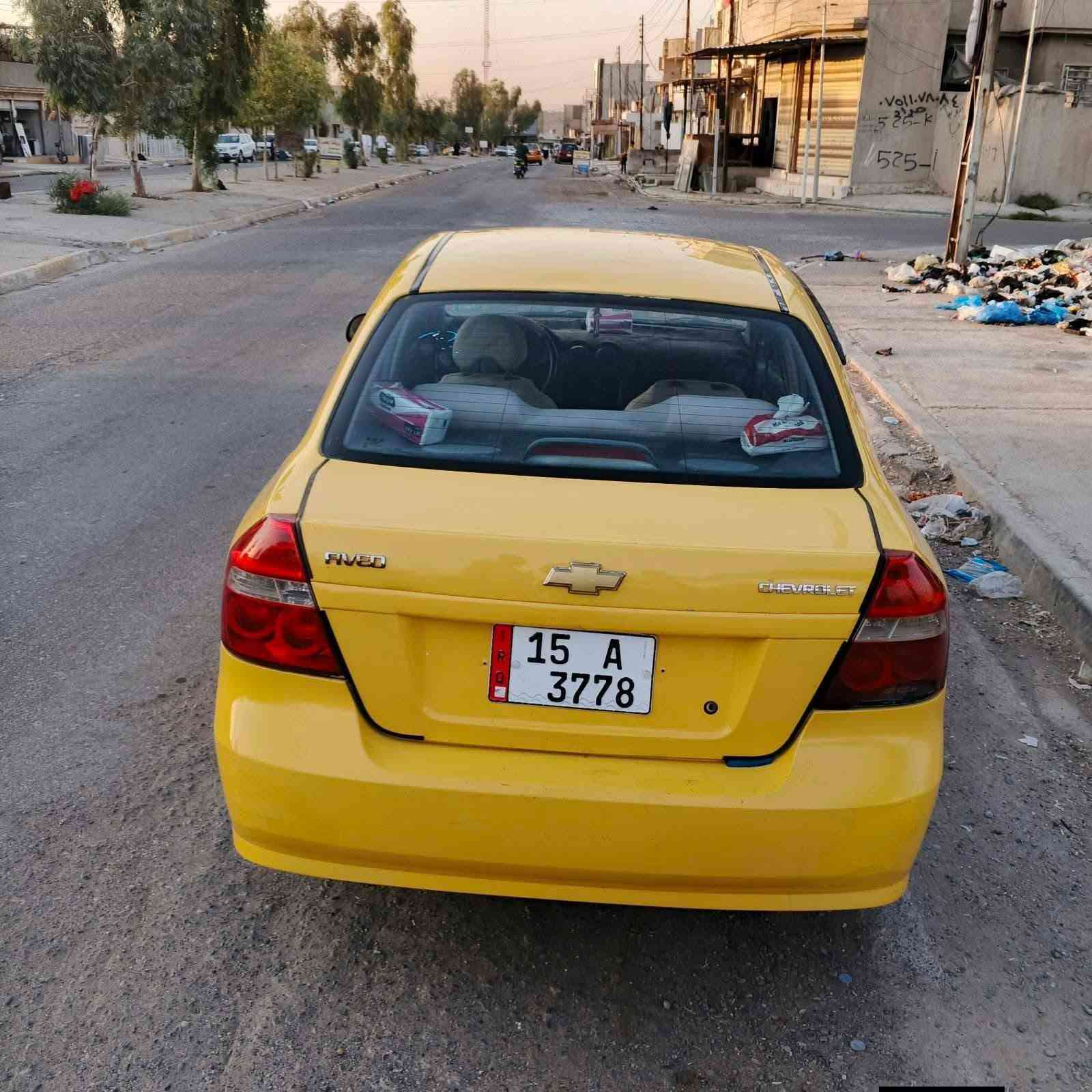 بيع سرررريع � أفيو 2009 للبيع 🚘كوري
المواصفات:
 كير توماتيك — شرط بلادي
 محرك دبل — جديد، بعد دهن ما مبدل
 طخم جديد
 بطارية جديدة
هزة وسنوية جديدة
كابون بانزين باركود 
 السيارة شرط التحويل 
بدون ضربة — بدون حادث
مبدل بابين مال كصّة وجاملغ فقط
تلقيطات خفيفة
 بدون دواخل
 شواصي وحوض شركة 
 السعر: 
 بي مجال للشراي
للاستفسار 
اتصال ع الخط او واتساب 
***********
عنوان موصل الايسر
