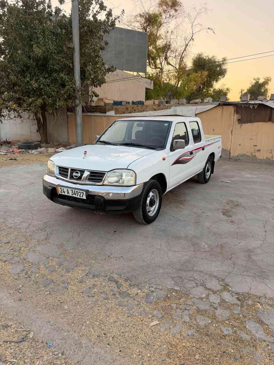 نیسان مۆدیل ٢٠١١ سەیارەکە روبعەکی سەقفی سبوخە لەگەر بۆنیتی بێ وەرگەران بەشەرت سەیارەکە زۆر پاک ماوەتەوە هەموو شتی لەسەر بیلادی مایە گێرو مەکینەو ئەکسل بەشەرت نەکراوەتەوە سەنەوی تا ٢٠٣٠ تازەیە هەزەی نوێیە تەبرید تەقەو رەقە بەشەرت چرکەی تێدا نیە سەیارەکە لە هەولێرە
سحری ٩٥ مەجال
*********** أربيل, العراق
