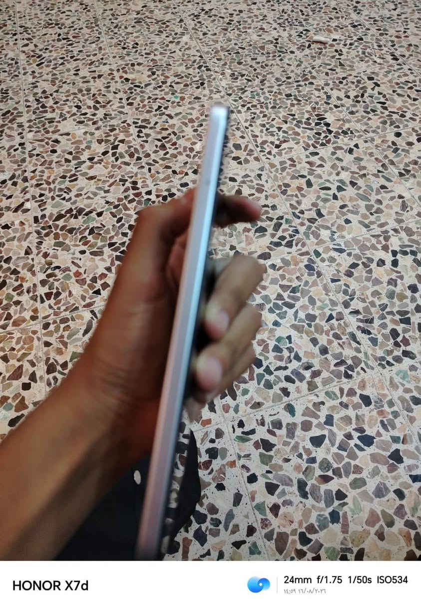 جهاز نضيف مستعمل شهرين شخط مابي السعر 225 وبي مجال اسم الجهاز انفنكس سبارك 20 مكاني بغداد العبيدي 
رقمي للتواصل ***********
