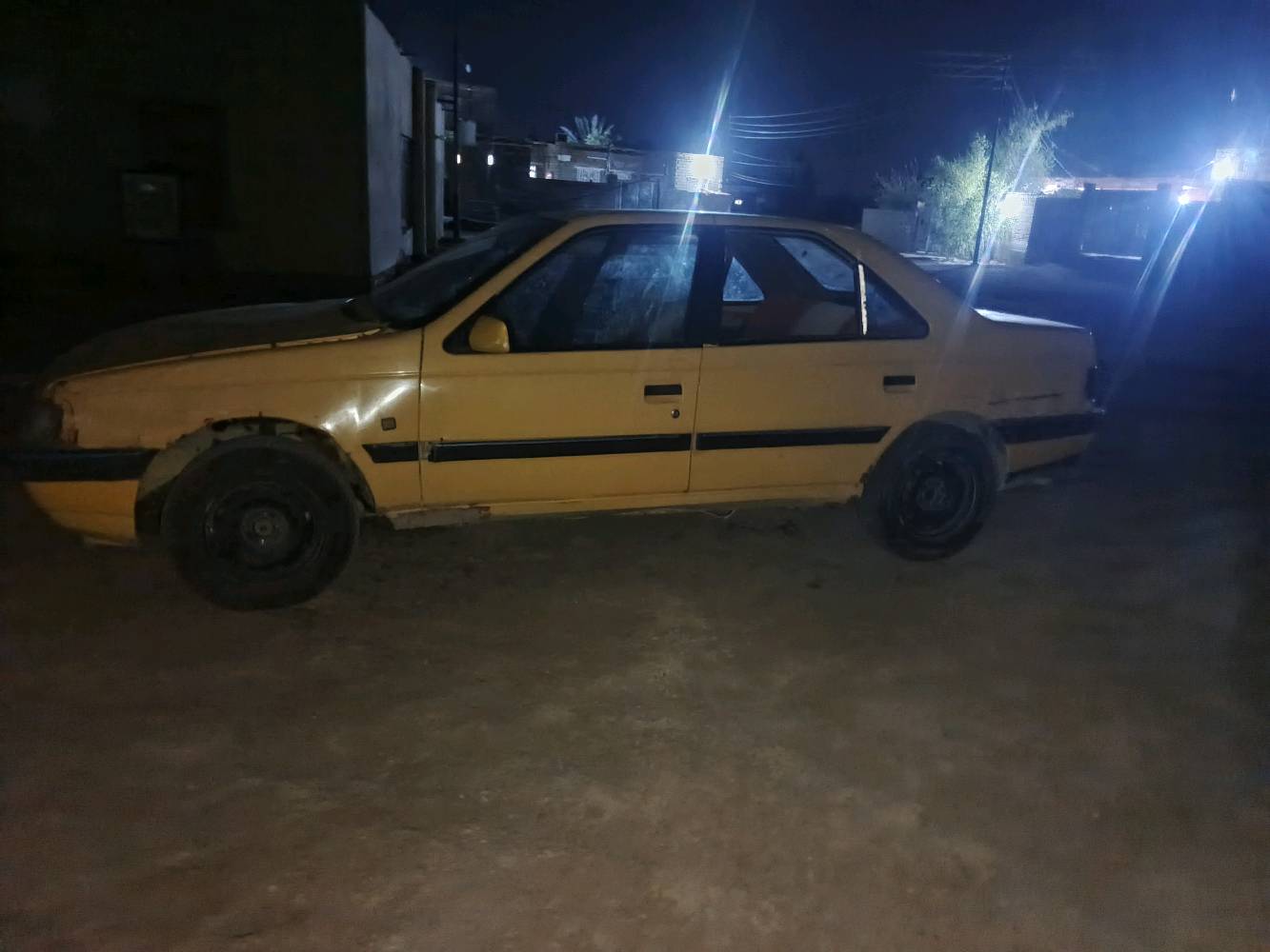 بيجو مديل 2012توه مجفته سنويه ساقطه 2021رايده ب7مكان ناصريه ناحيه الفضليه الشراي بخدمته ***********
المكينة والجير شغالات زين لو بيها أي عطل/تسريب/تصليح يحتاج؟: 
لا