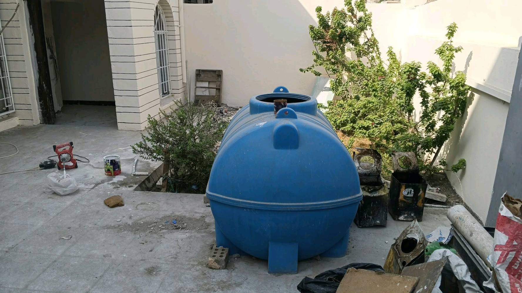 بغداد الدورة الميكانيك • ١٩٠م • كراج وحديقة