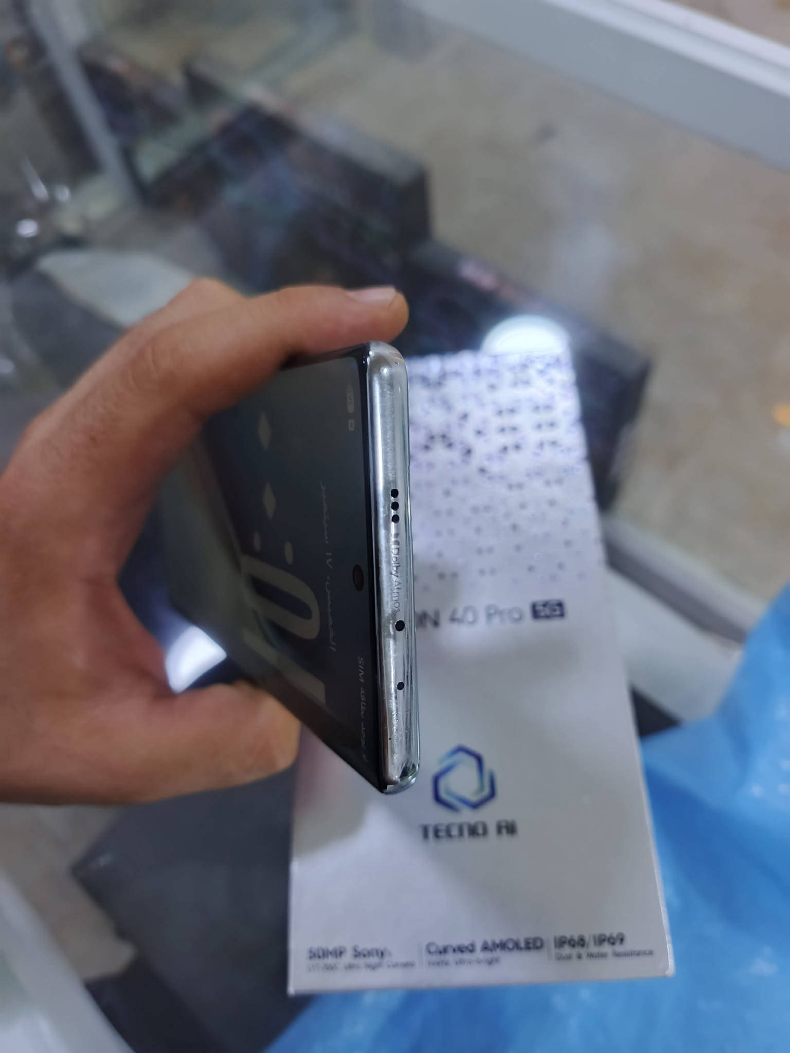تيكنو كامون 40 برو 5g
بطاريه 97 
جهاز وكع مني وصار بي نقطه ب شاشه اصغير واضح ب صوره سعر 350 وبي مجال 
***********
كركوك تركلان

نص مكتوب في الصور:
- قم بالتمرير لأعلى لإلغاء القفل