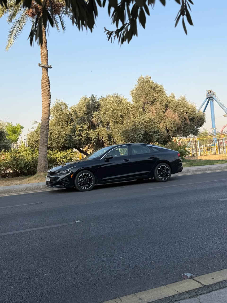 السلام عليكم kia k5 gtlin 2023  فول وارد امريكي صور الحادث بالمنشور السيارة ماشية 33 الف كيلو متر    حجم المحرك 1600تيربو 
  بأسمي تحويل ثاني يوم 

  المواصفات: 

🔺️بصمة ابواب 

🔺️ تشغيل عن بعد 

🔺️ صندوق ذكي (يفتح عند الأقتراب)

🔺️ كرسي السائق كهربائي 

🔺️تبريد امامي منفصل  (2 مناخ) 

🔺️ رادار امامي توقف ذاتي 

🔺️قيادة ذاتيه (تحديد مسار ومثبت ستيرنج)

🔺️4 انظمة قيادة 

🔺️ستيرن رياضي حرف D 

🔺️اطفاء ذاتي للسيارة 
وبعد مواصفات الـGT line المعروفة
السعر:  145 ورقة 
4 قطع صبغ والتعمير مالتها درجة اولى تجي وتشوف مكانها بغداد حي جميلة

للإستفسار :*********** بغداد, العراق
