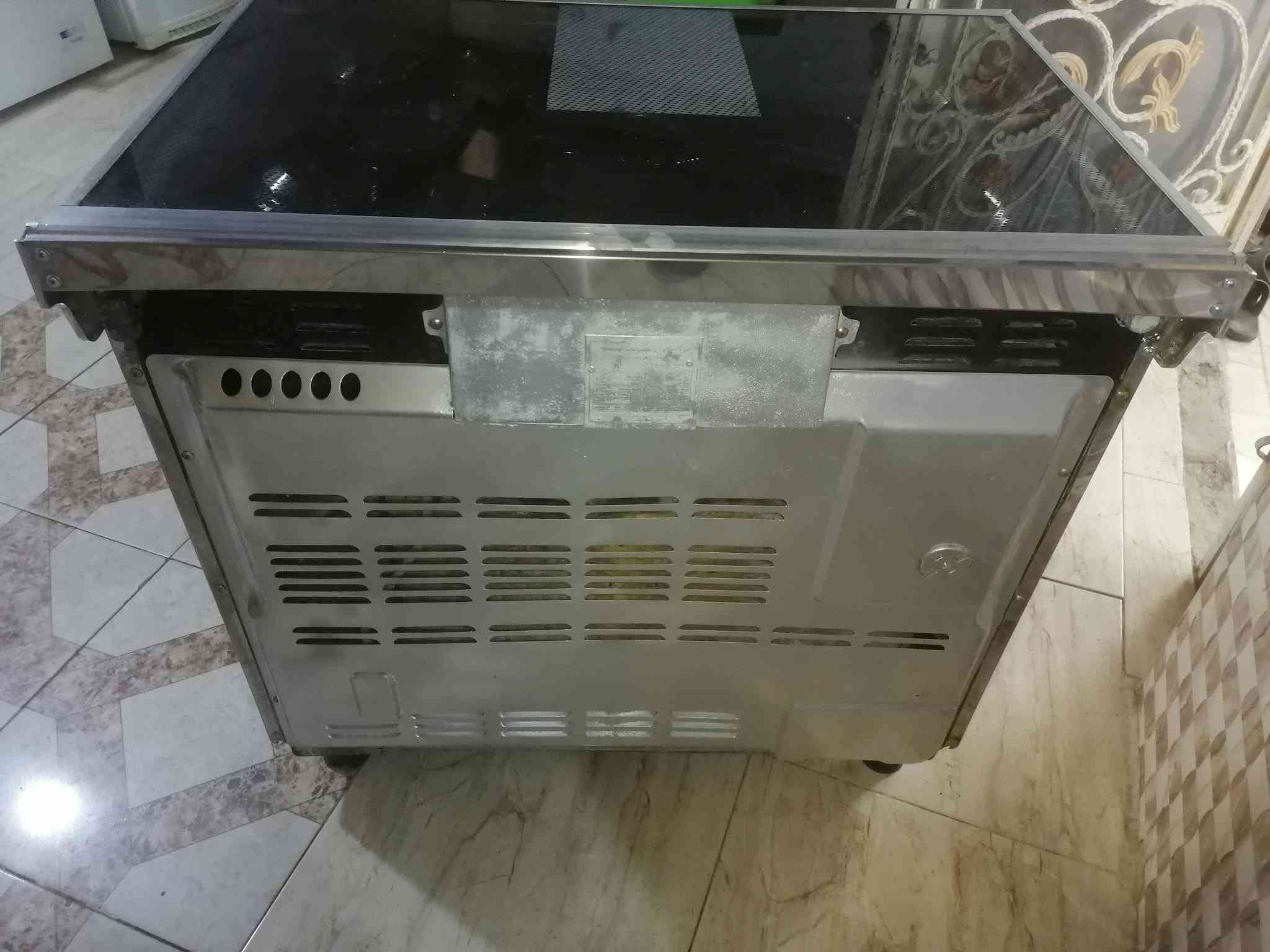 طباخ كريازي مصري ٥ مشاعل باب اول استيل اصلي ثقيل نضيف كلش اوشغال على فحص للبيع
