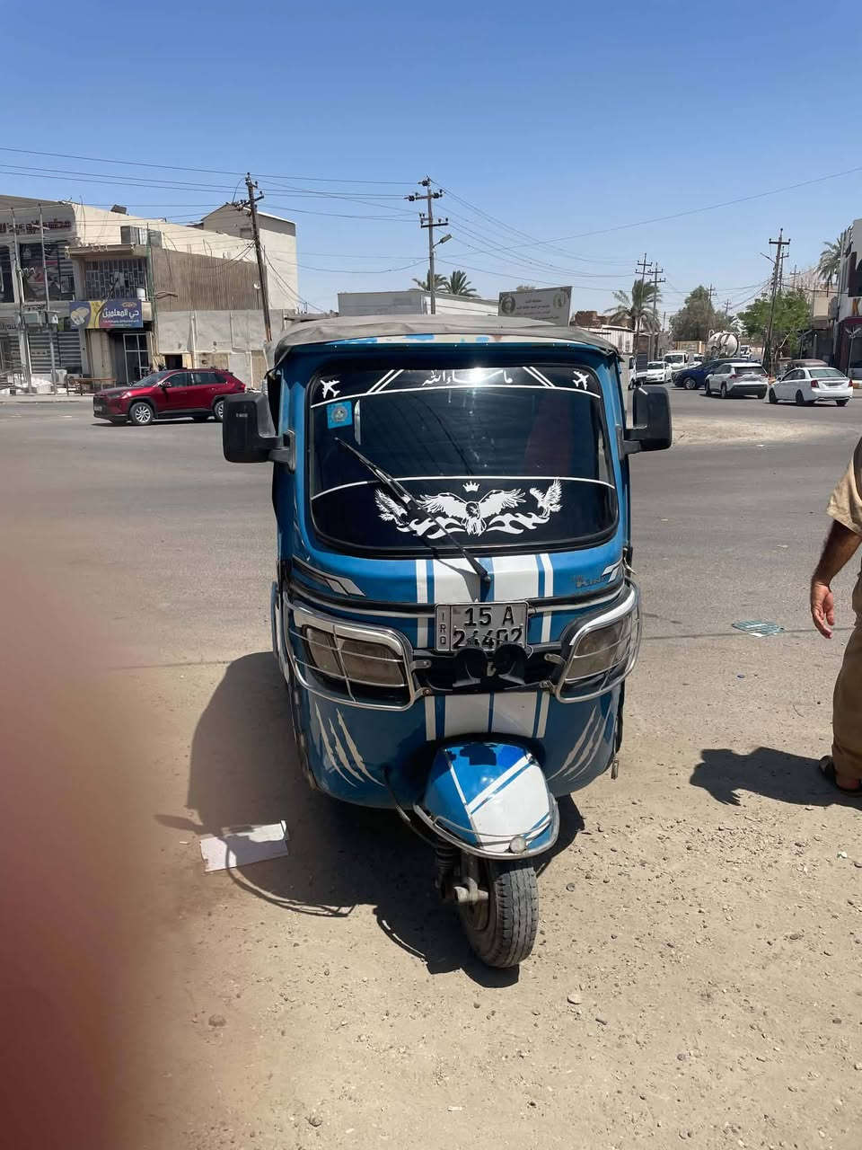 تكتك للبيع موديل 21 فول مكفوله كشر محرك مفتوح فقط الفوك بدون روله بعد احله من الصور اتصل وبيك خير وتدلل *********** السعر 6 مليون و700 وبيه مجال
