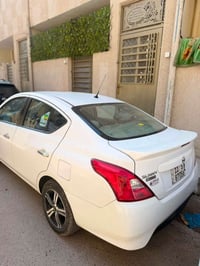 سني للبيع مديل 22 هندي بليته زركه رقم بغداد باسمي ماشيه ٦٧،٠٠٠كيلو  سي...