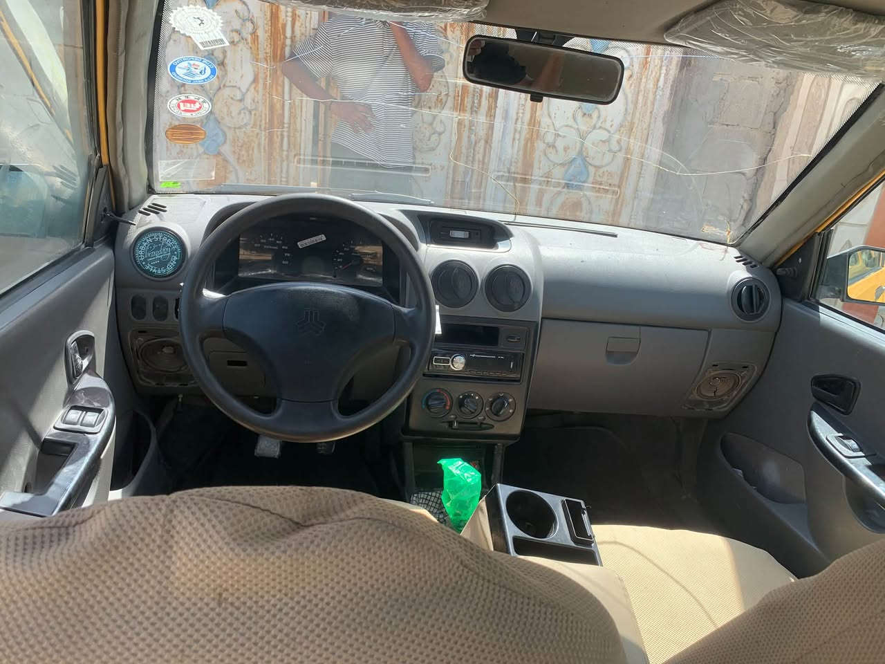 سلام عليكم سايبه ١٢  رقم بصره كير ومحرك جدد حداده جديده كرهبا كلها شقاله برانكيت نضيف السعر 14وبيه مجال رقمي ***********
