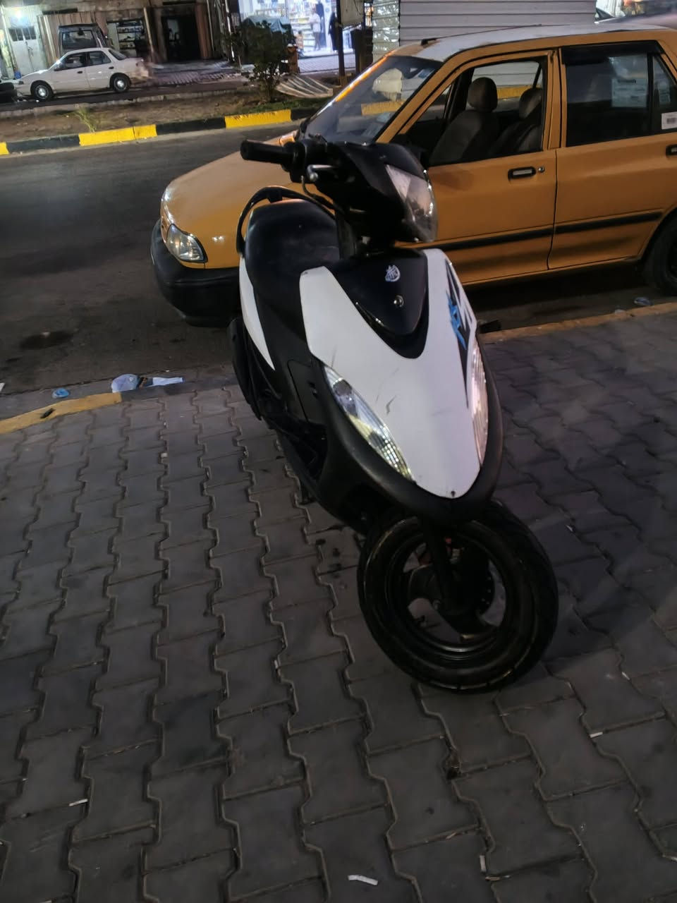 السلام عليكم....
ماكس عدلة بلادية 🏍️ جديدة كله شغال سلف وهندر وكهربائيات واوراق كامله كل نقص ما بيهه جيب فيتر وتعال فحص العنوان  بغداد الحسينيه راشديه سعر 575 بيه مجال قليل رقم ***********
