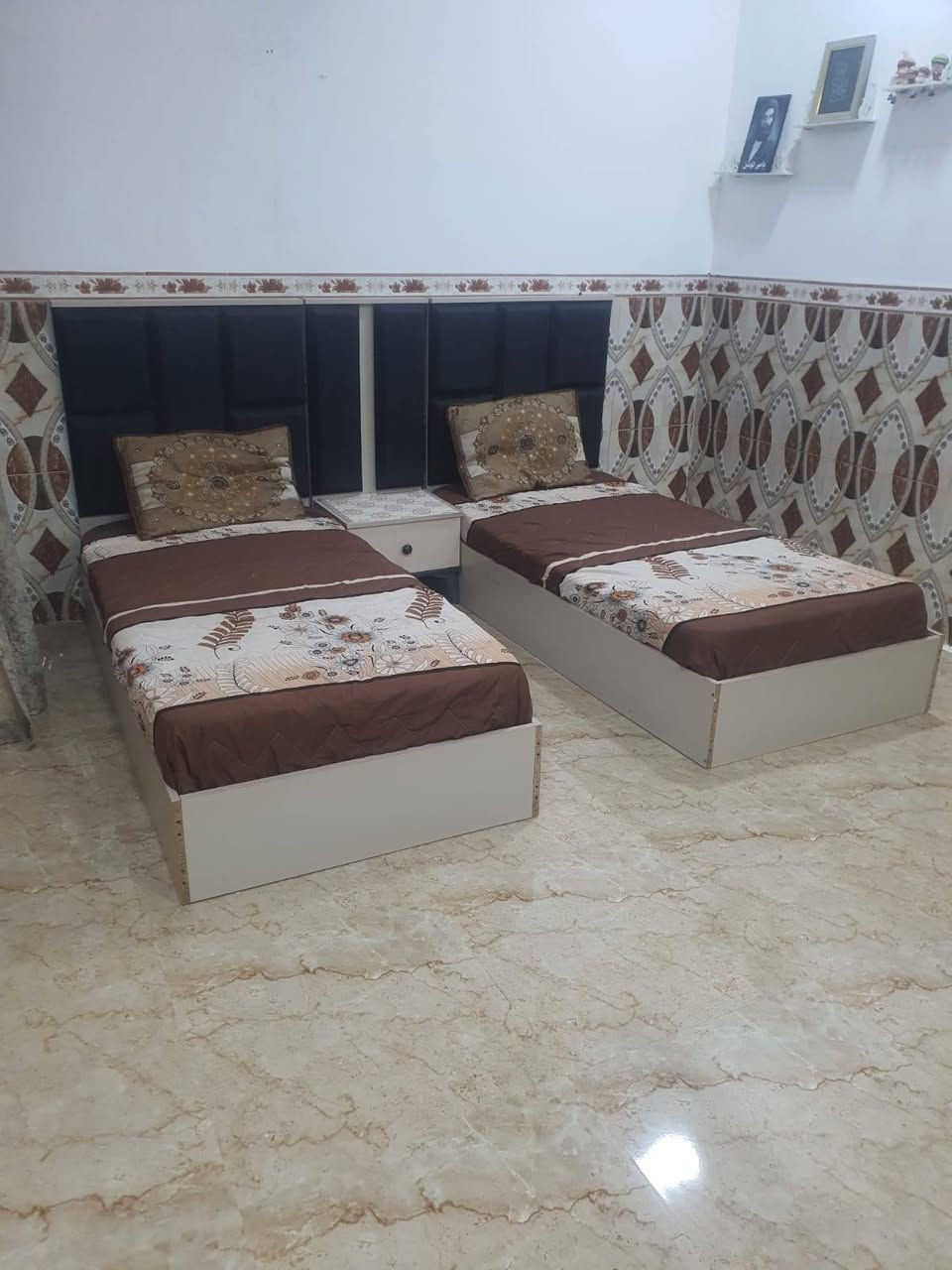 غرفه خمس قطع نضيفه غرفه تركي درجه اوله 
 سعر خاص لتواصل خاص رقمي ***********
