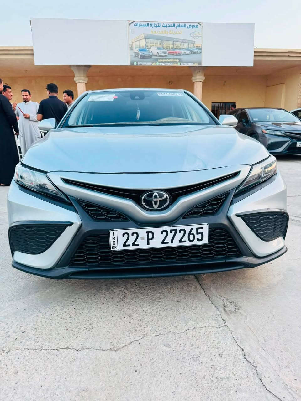 السلام عليكم 
كامري 2024seرقم اربيل هزة وسنويه جديد اجت من امريكا قطعتين كلير امريكا بدون معجون او حادث جاهزة من كل النواحي على وضع الشركة السعر 180وبيها مجال مكاني بيجي ***********

