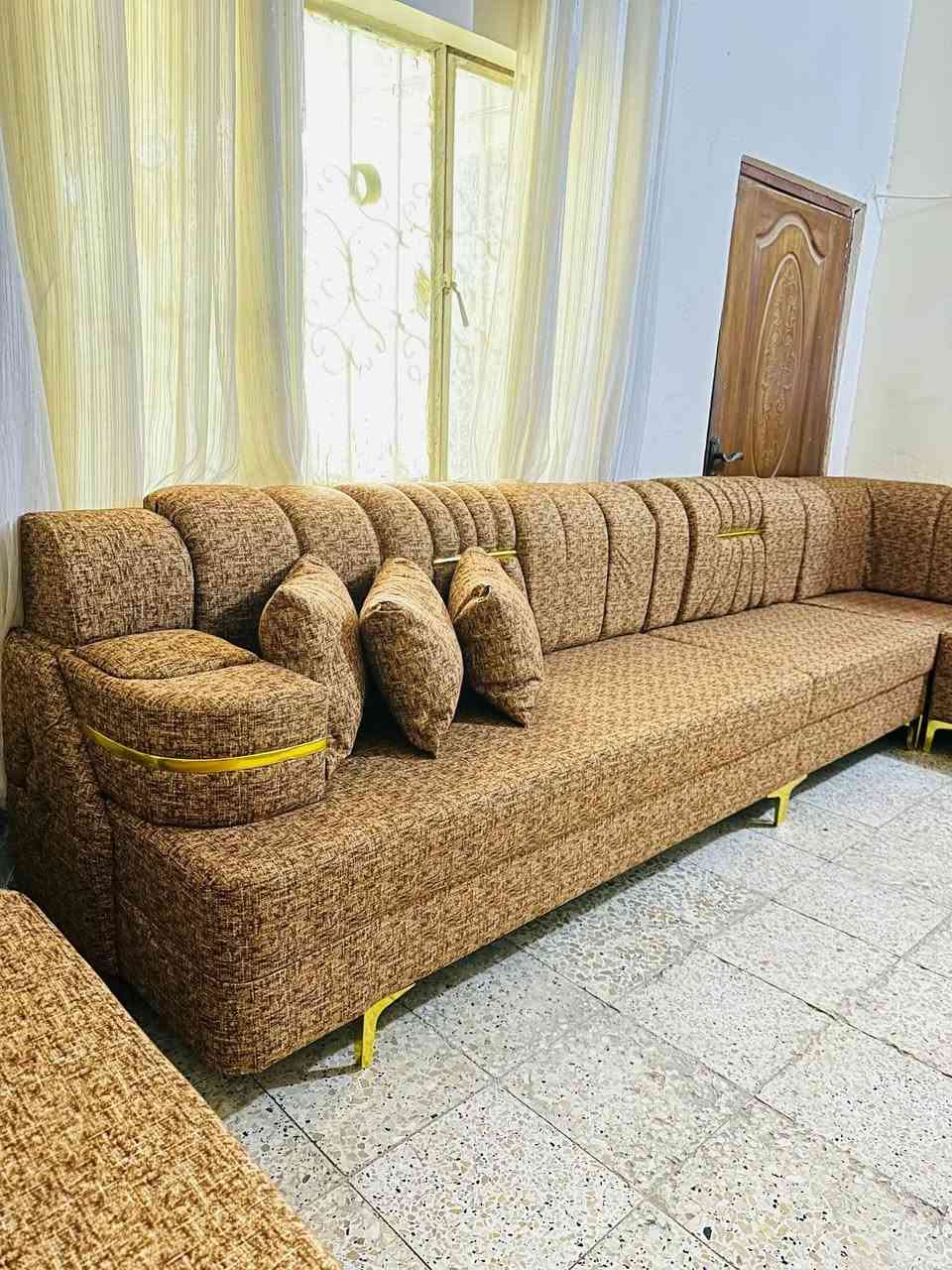 غراض للبيع اشتري وبيع يوجد توصيل الشراي يتصل***********
