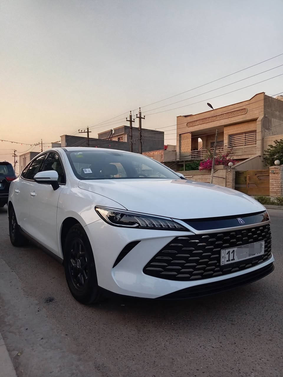 كن بلاس 2025
كفالة عامة الداخل ابيض
ماشية 4000 اربعة الاف
رقم بغداد سنوية بأسمي

شاشة وسطية
كاميرا خلفية دوارة
كير ماوس
حساسات خلفية
تبريد قطعتين

بصمة . كارت . ارضيات بلادية . فوم اطارات
مثلث طوارئ . هوك سحب . مطفئة حريق

العنوان بغداد السيدية
***********
السعر 20 مليون قفل سعر نهائي
