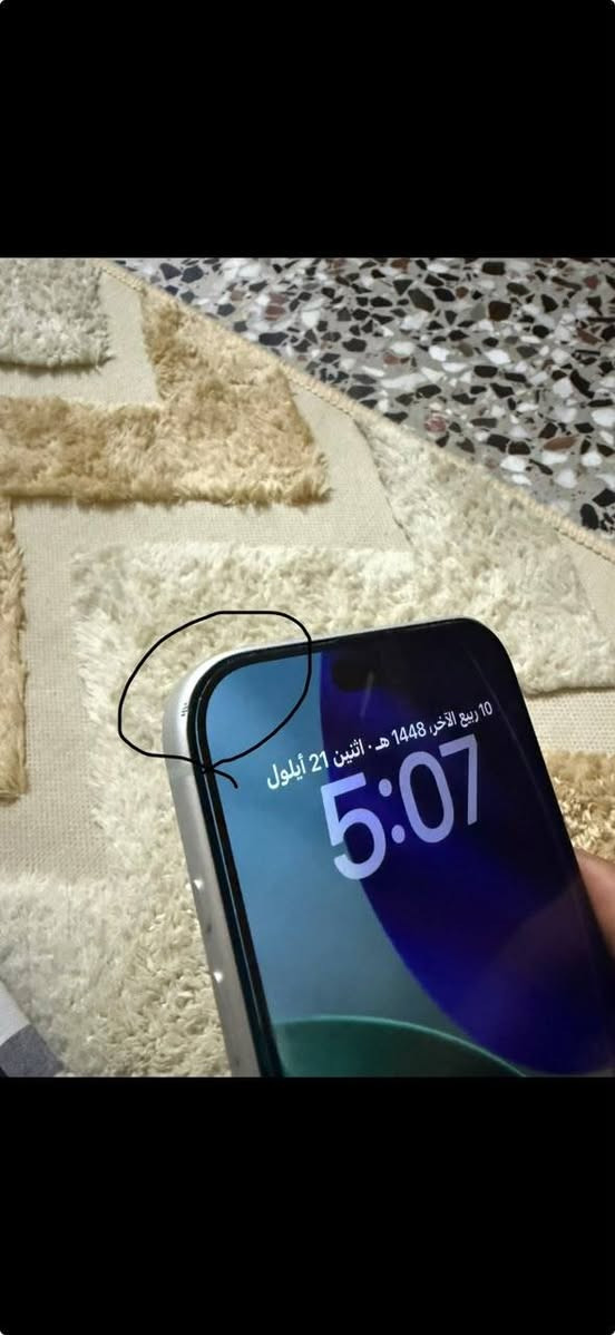 ايفون ١٧ برو ماكس مشحون ١٤ مره 
استخدام أقل أسبوعين شرق ووسط
بعد بي ضمان سنه عالم القلعه بمليون و٨٦٠ ومجال قليل
نضيف جدا فقط بي شخط فوك موضحه بصوره 
مكاني مدينه الصدر ***********

نص مكتوب في الصور:
- 79 5:08 حالة البطارية عادية حالة البطارية تعمل بطارية iPhone هذه على النحو المتوقع. حول البطارية والضمان... 100% الحد الأقصى للقدرة هذا قياس لقدرة البطارية مقارنة بقدرتها عندما كانت جديدة. قد تتسبب القدرة المنخفضة بتقليل ساعات الاستخدام بين عملية الشحن والأخرى. 14 عدد الدورات هذا هو عدد مرات استهلاك iPhone لققدرة البطارية. معرفة المزيد... 2026 تموز تاريخ التصنيع 2026 آب أول استخدام
- 79 5:08 حول الاسم < iPhone إصدار iOS < 26.5.1 اسم الطراز iPhone 17 Pro Max رقم الطراز MFYM4AF/A الرقم التسلسلي M3PFC9KLW7 الأغاني 0 الفيديوهات 0 الصور 1 السعة 256 غ.ب. متوفرة 231.73 غ.ب. عنوان Wi-Fi 58:0F:A5:A4:5F:95 Bluetooth 58:0F:A5:A3:8C:C4 البرنامج الثابت للمودم 1.60.02 SEID