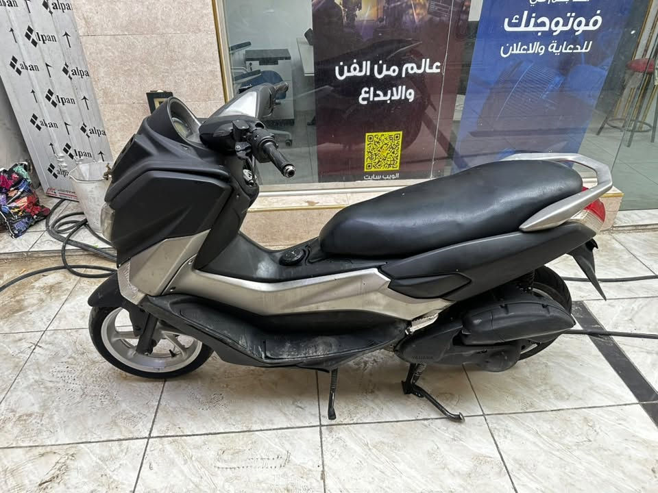 ان ماكس للبيع 
دراجة مجفتها على ايدي 
حساس abs
ستان حساس
مابيها نقص 
كفراتها مصبوغه علمود الترتيب مصبوغه يم صباغ مو بيدي يعني شغلة مرتبة 
سعرها 900 الف وبيها مجال للشراي ***********
